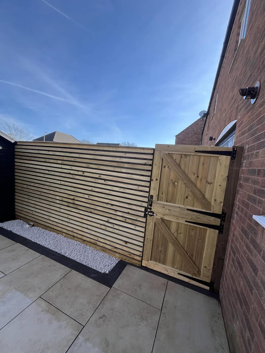 Porcelain patio slatted gate side access brackla by HJB