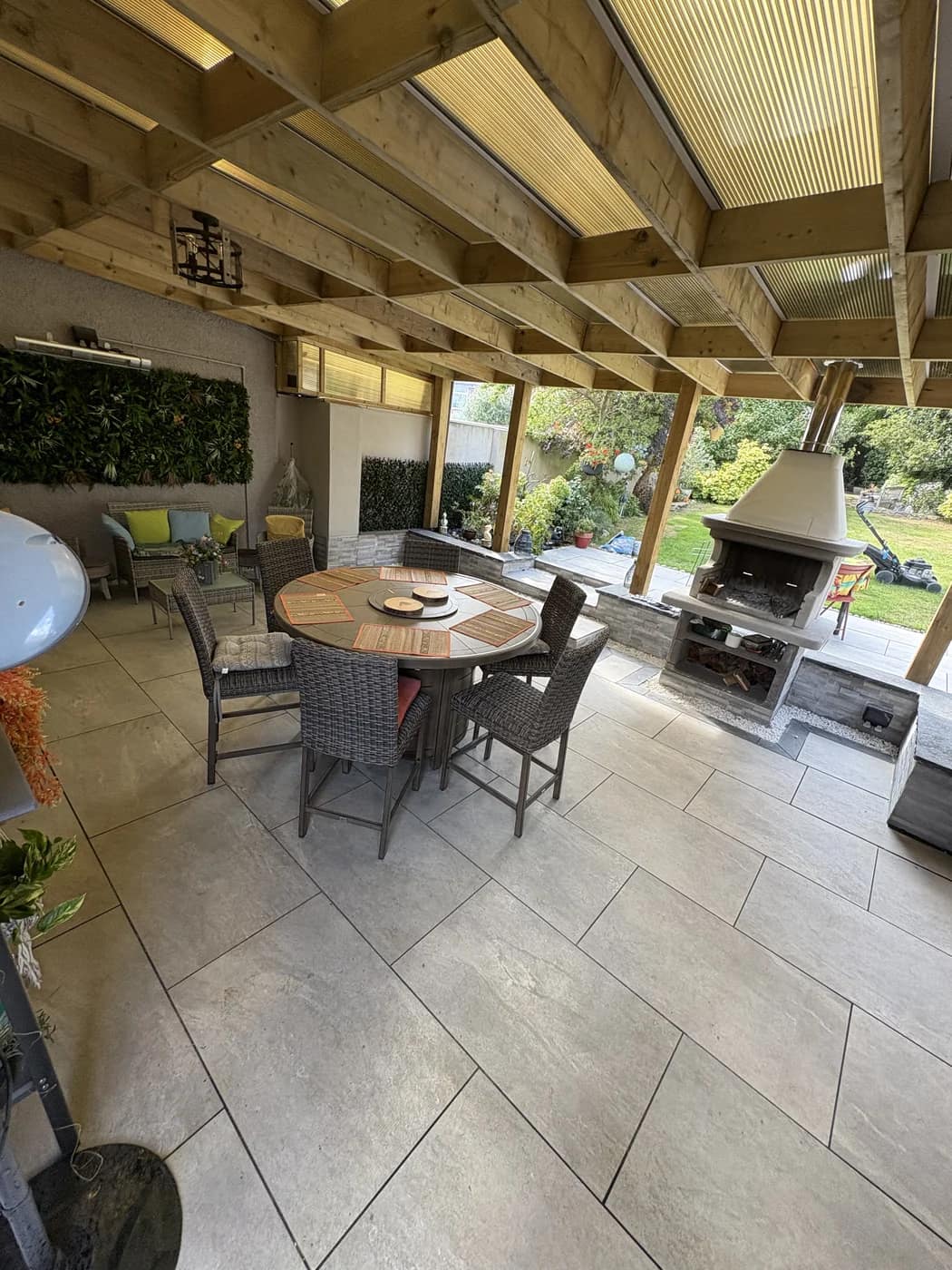 Garden room veranda dining area cowbridge by HJB